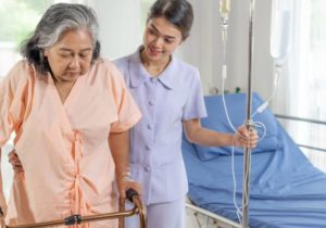 خدمات مراقبتی در منزل