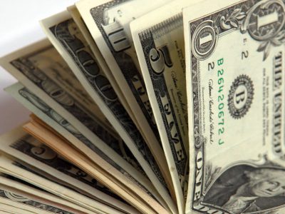 نقش کاهش شکاف دلار نیمایی و آزاد در بازار سرمایه