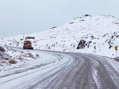 بارش برف و باران در محورهای آذربایجان غربی و آذربایجان شرقی