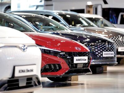 متخلفان ارزی خودرو در انتظار برخورد