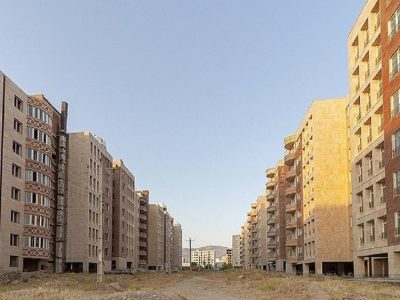 سیاست وزارت راه و شهرسازی تحویل مسکن همراه با امکانات زیربنایی و روبنایی به متقاضیان است
