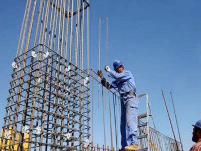 قطع بیمه ۳۰۰ هزار کارگر ساختمانی