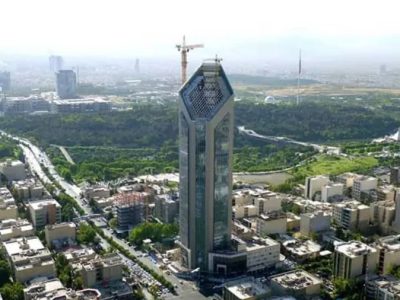 معمای هلدینگ وان زنجانی و ساختمان بلند بانک آینده جهان کودک