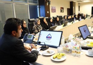 شناسایی توانمندیهای زنان شاغل در گروه اهداف اولویت مدیریت جدید است