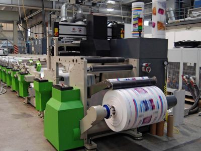 روزنامه نگاری از یاد رفته با زبان تلخ و گزنده و مرگی خونین در مسیر چاپخانه