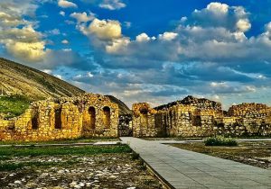 شهر ۱۸۰۰ ساله فارس ، نماد پیروزی های تاریخی ایران زمین