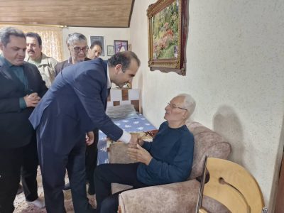 همزمان با بیست و هفتمین سالگرد درگذشت کاپیتان سیروس قایقران؛ تجلیل طاعتی مقدم از پدر سیروس قایقران و پدر فوتبال گیلان