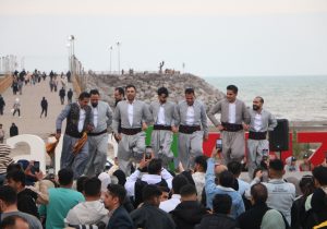 همزمان با روز جهانی هنرهای نمایشی؛ جشنواره فرهنگی “نقش و نغمه” در منطقه آزاد انزلی آغاز شد تجلیل از پیشکسوتان تئاتر استان گیلان در آخرین روز جشنواره