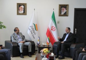 توسعه اقتصاد دریا محور با تقویت همکاریهای بخش دولتی و خصوصی؛ دیدار مدیرعامل شرکت کشتیرانی دریای خزر با مدیرعامل سازمان منطقه آزاد انزلی