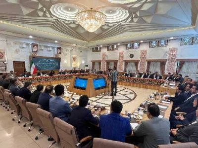 احکام اعضای شورای مرکزی نظام مهندسی ساختمان توسط وزیر راه و شهرسازی اهدا شد