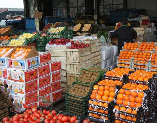 از مزرعه تا سفره؛ از حرف تا عمل