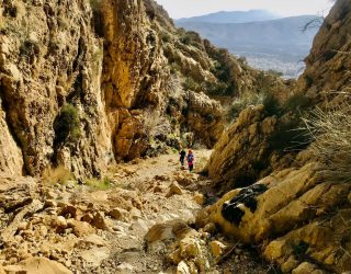 ریختن دلشوره های جنگ در تنگه های حوالی شیراز