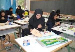 نیمی از فارغ التحصیلان فنی و حرفه ای بیکار می مانند