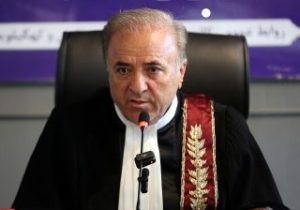 استقلال حرفهای و پرهیز از وابستگی، جوهره کار وکلا و خبرنگاران است