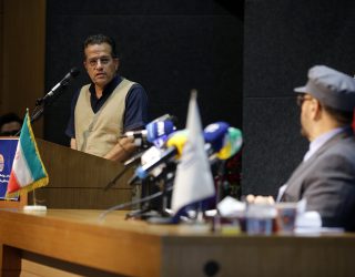 کارنامه حسینعلی امیری چند شد ؟