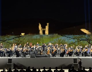 نغمههای ارمنی در تختجمشید طنینانداز شد