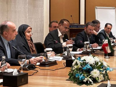 دیدار وزیر راه ایران با وزیران بازرگانی، مواصلات و راهآهن پاکستان؛ تاکید بر اجرای توافقات