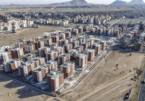 بررسی برنامه اجرایی ۱۴۰۴ و آمادگی برای بهرهبرداری از حدود ۳۲۰۰ واحد نهضت ملی مسکن حمایتی
